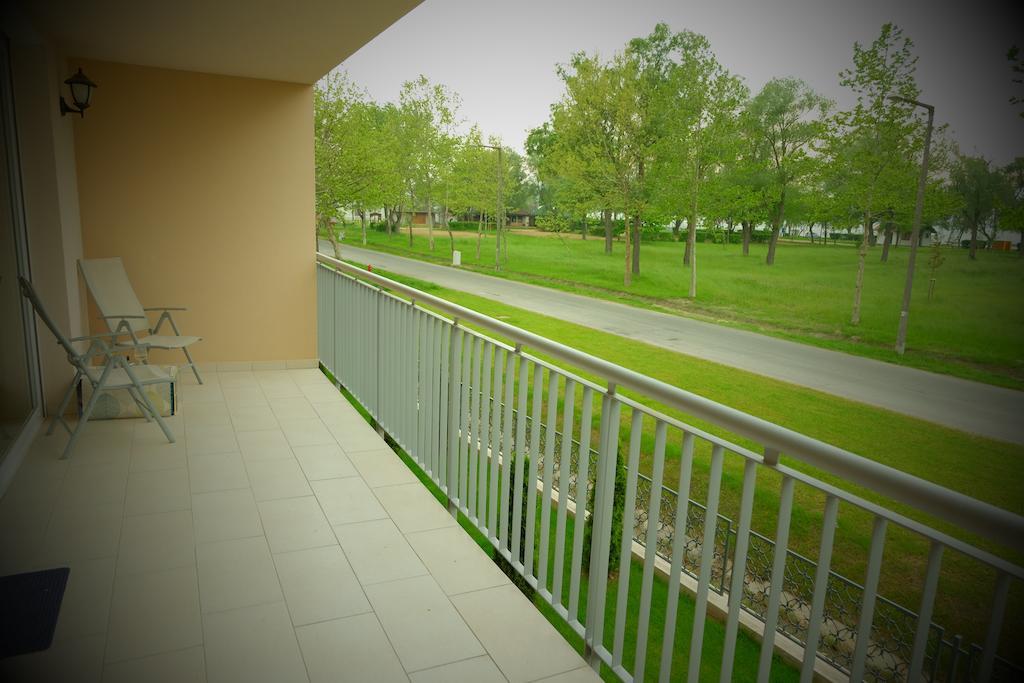 Piano Balaton Apartment Zamárdi Rum bild